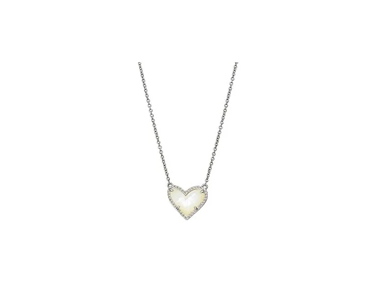 Womens Ari Heart Pendant Necklace