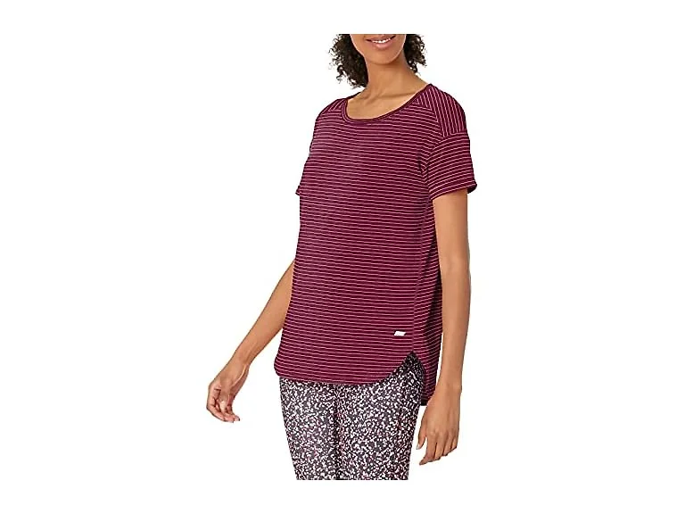 Amazon Essentials Women Studio Relaxed-Fit T-Shirt