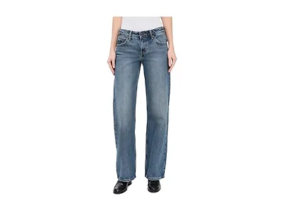 Levi's Women's Low Loose Rescued City