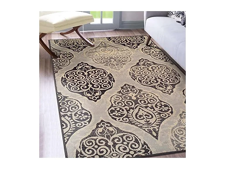 Amherst Medallion Indoor Area Rug (Your Choice)