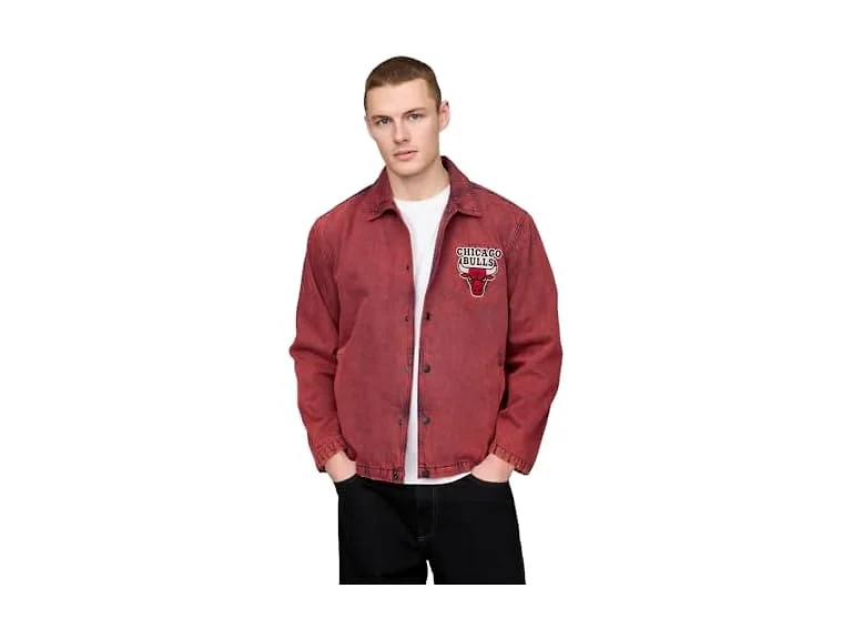 GAP Men's NBA Logo Denim CHICAGO BULLS