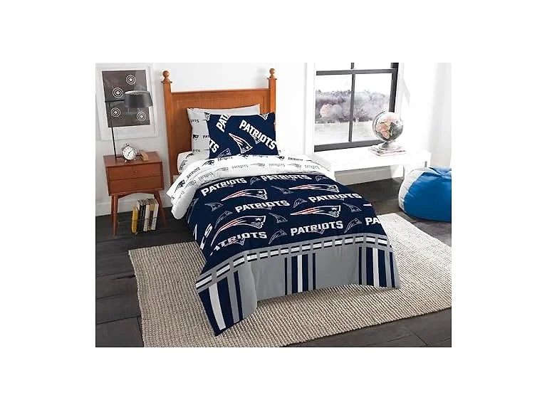 NFL New England Patriots Bed Set (Twin & Queen)