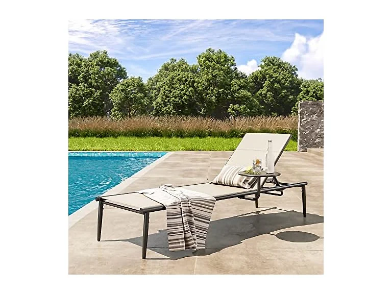 EAST OAK Outdoor Chaise Lounge