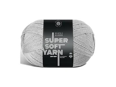 Hearth & Harbor Acrylic Yarn 370 yards Lt Grey