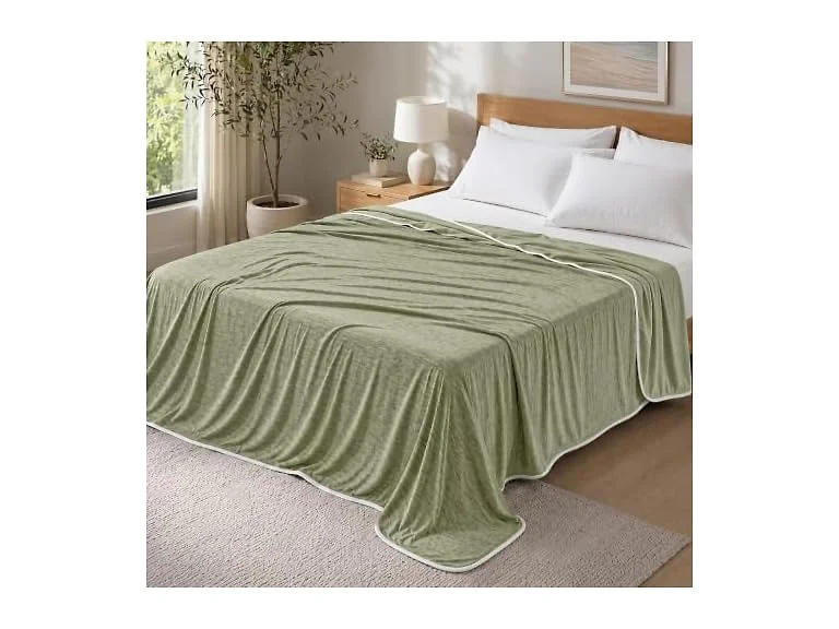 PHF Oil Green Cooling Blanket King 108"x90"