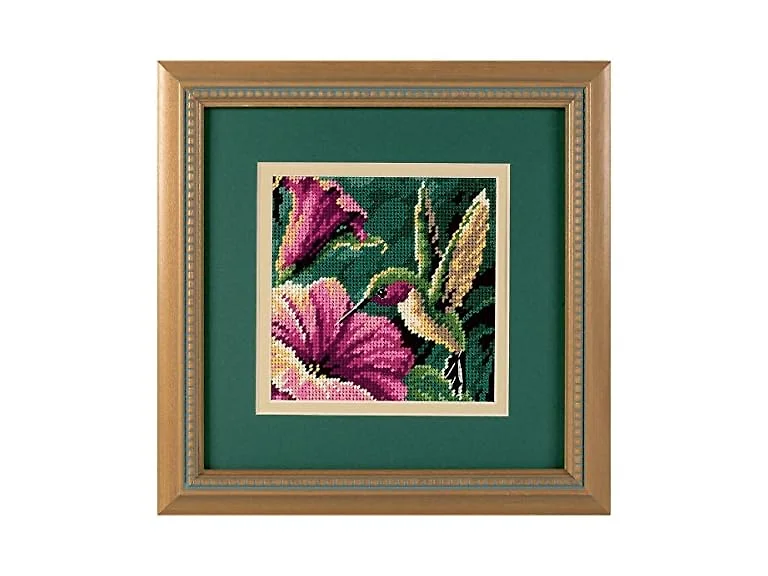 Dimensions Hummingbird Drama Mini Needlepoint
