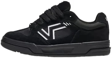 Vans Unisex Upland Shoe - '90s Retro Chunky