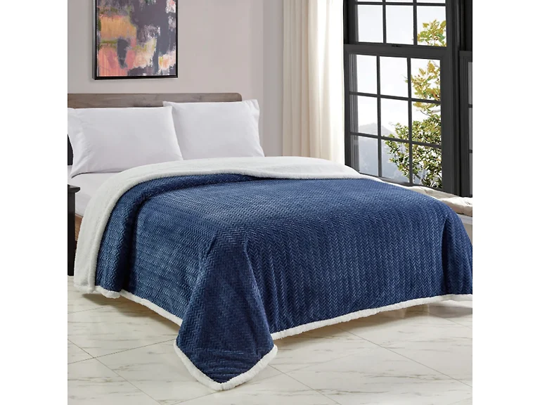Jacquard Micro Plush Braided Blanket