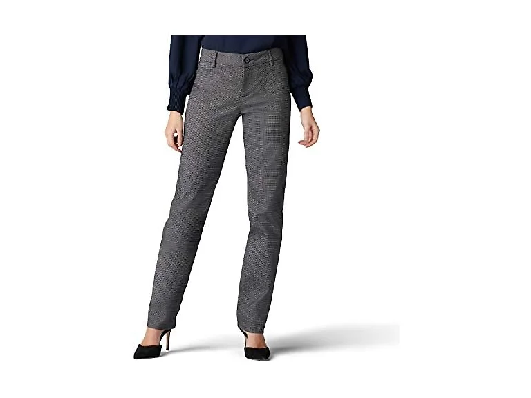 Lee Women (16) Wrinkle Free Relaxed Straight Pant