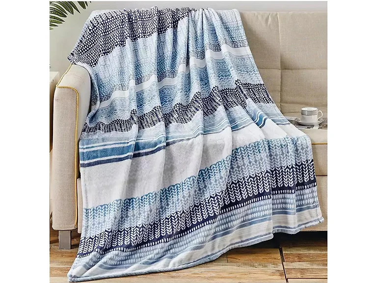 Luxurious Micro Plush Throw Blanket