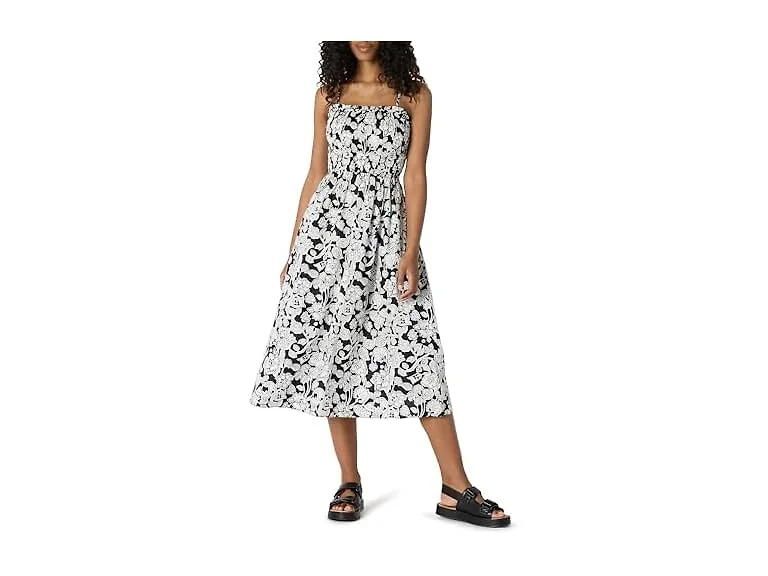 Amazon Essentials Women Regular-fit Smocked Dress