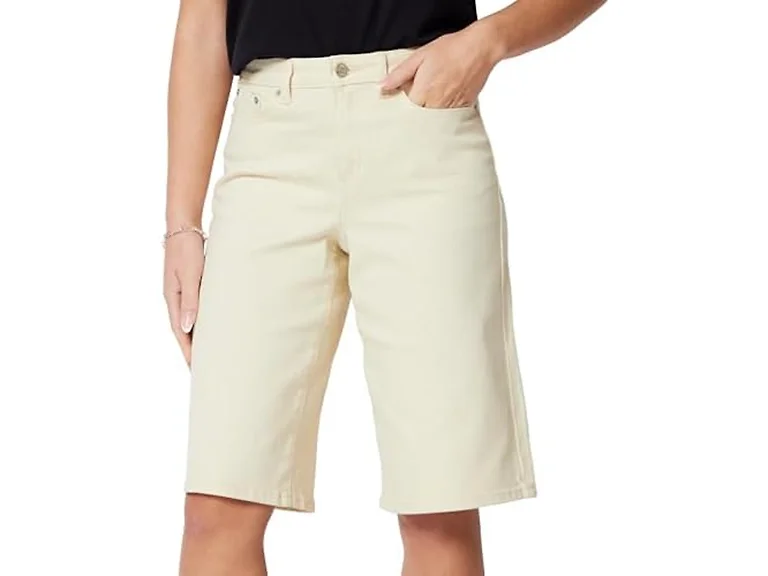 Amazon Essentials Women (20) Relaxed Shorts Ecru