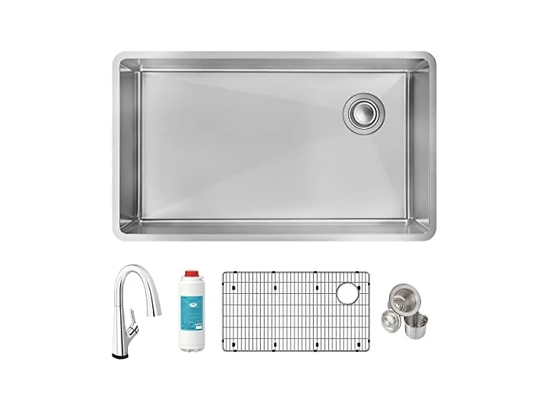 Elkay Crosstown SS 31" Sink Kit w Filtered Faucet