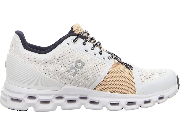 On Running Cloudstratus Women's Shoes