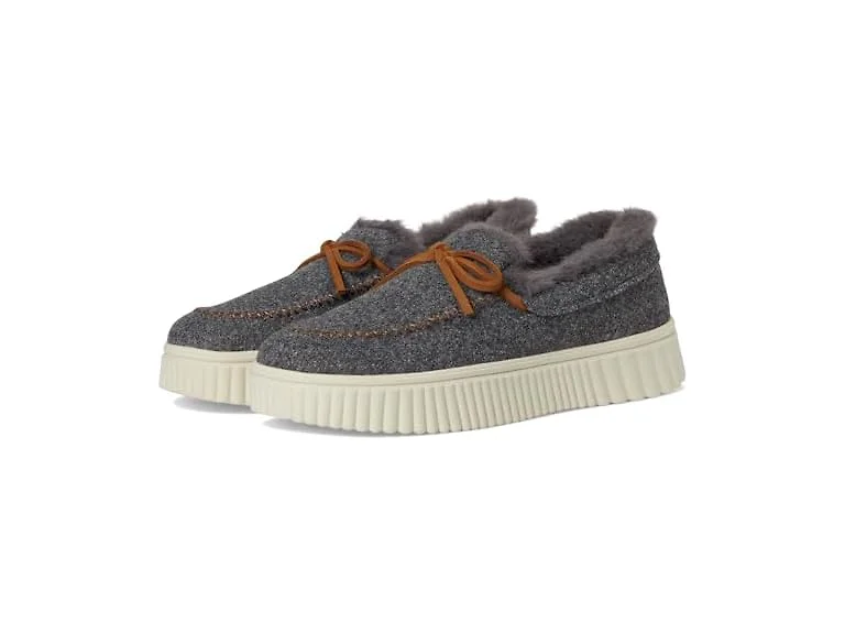 Skechers Women's Cozy Ojai Faux Wool Moccasin (8)