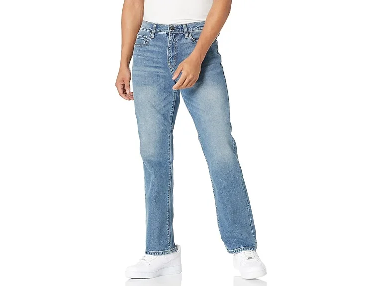 Amazon Essentials Men's Bootcut Jean Medium