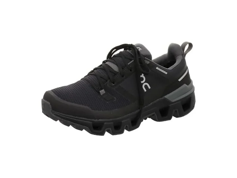 On Running Cloudwander Waterproof Women's Shoes