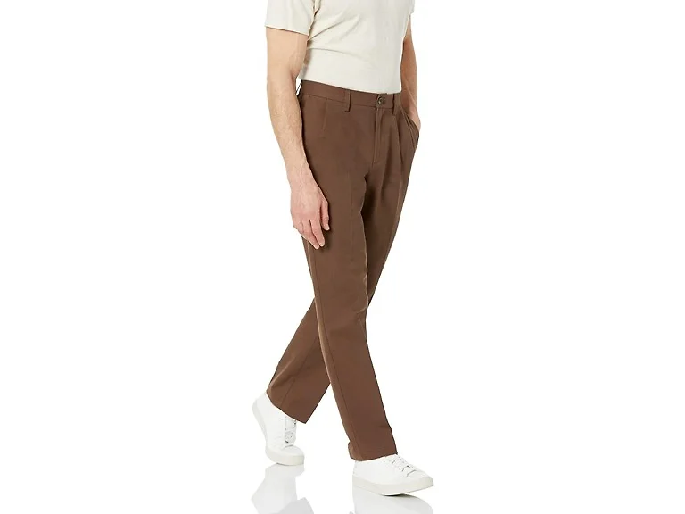 Amazon Essentials Men's Pleated Chino Pant