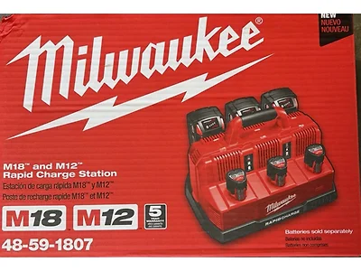 Milwaukee 48-59-1807 M18-M12 Rapid Charge Station