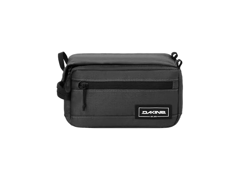 Dakine Hanging Toiletry Bag & Dopp Kit