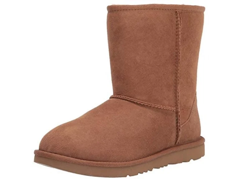 UGG Unisex-Child Classic Ii Boot, Chestnut, 10