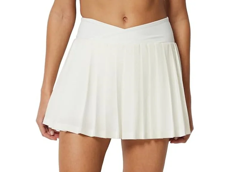 Amazon Essentials Women (M) Shorts White