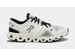 On Running 60.98697 9.5 On Running Cloud X 3 Women's Shoes White/Black