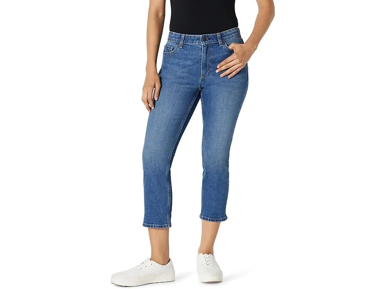 Amazon Essentials Women's Mid-Rise Capri Jean