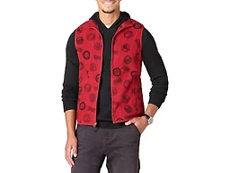 Amazon Essentials Men's Men's Disney PF Vests Outerwear, -Marvel Logo Icon Print, X-Small