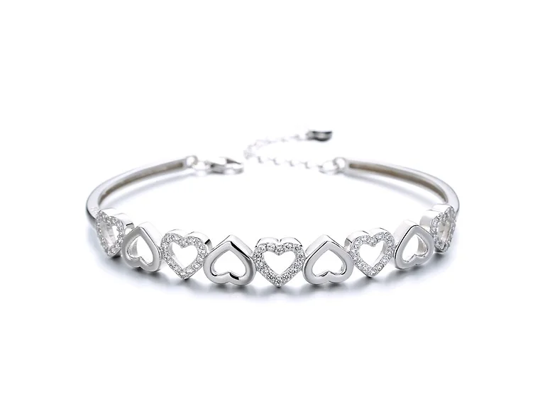 14K Gold Hearts Bangle Bracelet