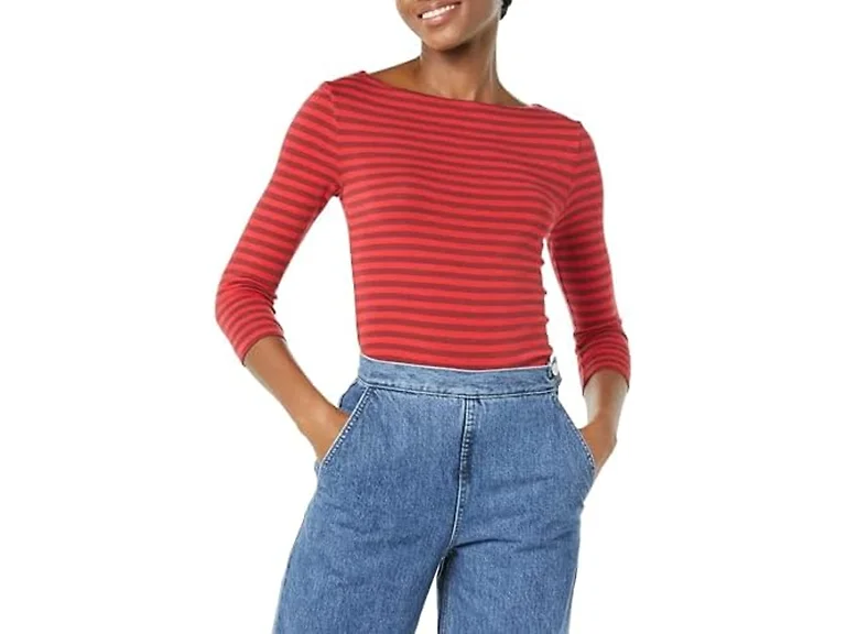 Amazon Essentials Women (S) T-shirt Red-burgundy E