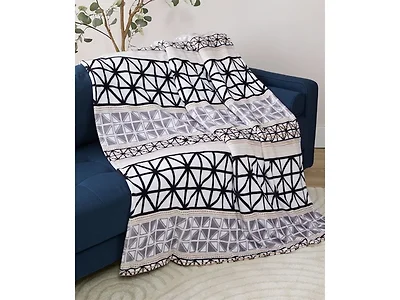 2Pk Microplush Throw Blankets Brexton