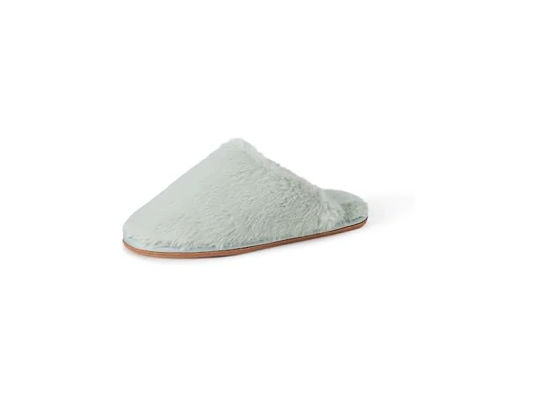 Amazon Essentials Women Fuzzy Plush House Slippers