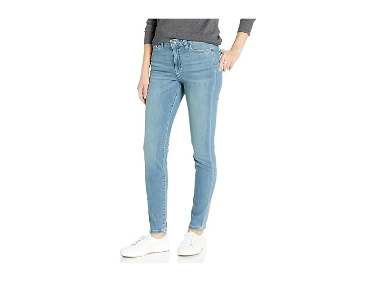 Amazon Essentials Women Mid-Rise Stretchy Jeans