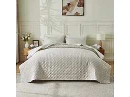Vintage Floral Printed Quilt Set