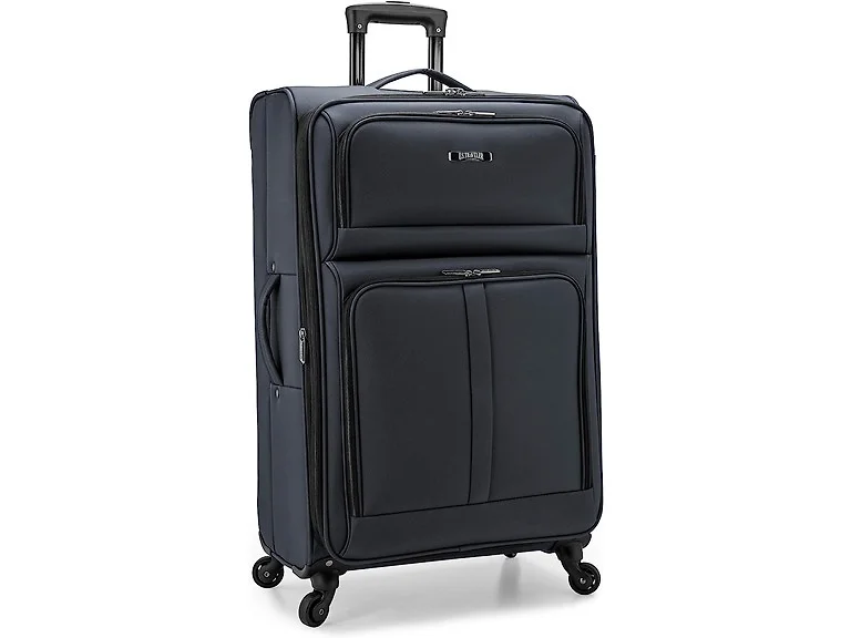 U.S. Traveler Anzio Softside Spinner, 30" Checked