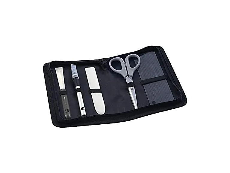 We R Memory Keepers QuicKutz Tool Kit