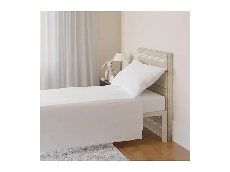 Amazon Basics 3 Piece Sheets Set, Toddler