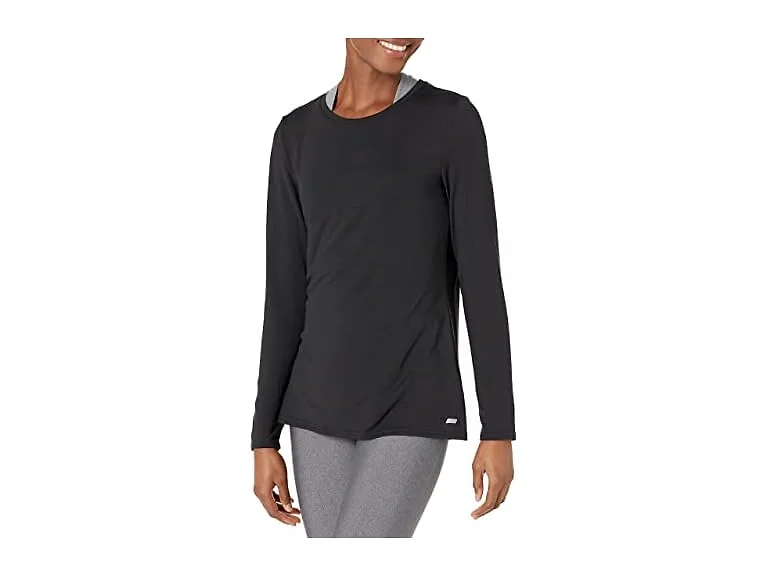 Amazon Essentials Women Tech Stretch T-shirt
