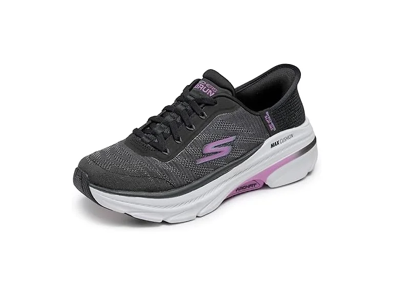 Skechers Women's Max Cushioning Arch Fit 2.0 (9)
