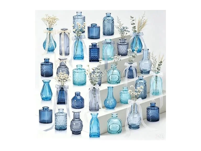 32 PCS Assorted Vintage Bud Vases