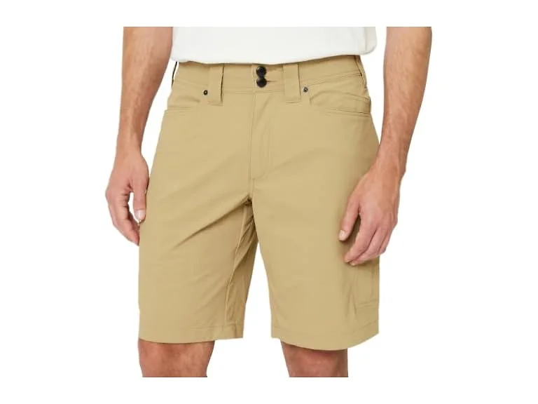 Amazon Basics Men Relaxed Hybrid Utility Shorts