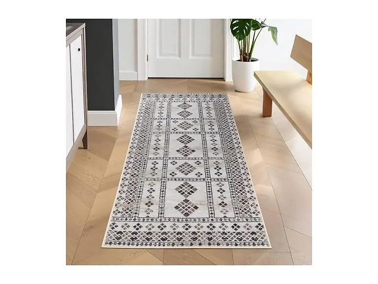 Superior 2'7"x6' Modern Diamond Border Rug