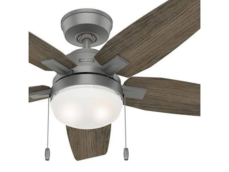 Hunter Fan 44" w/ Light and Pull Chain