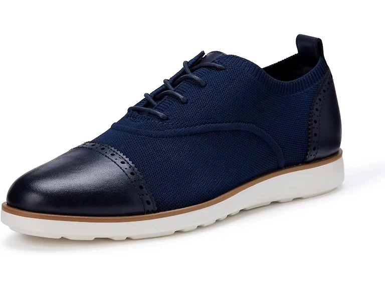 Amazon Essentials Men's Brogue Knit Dress Sneakers