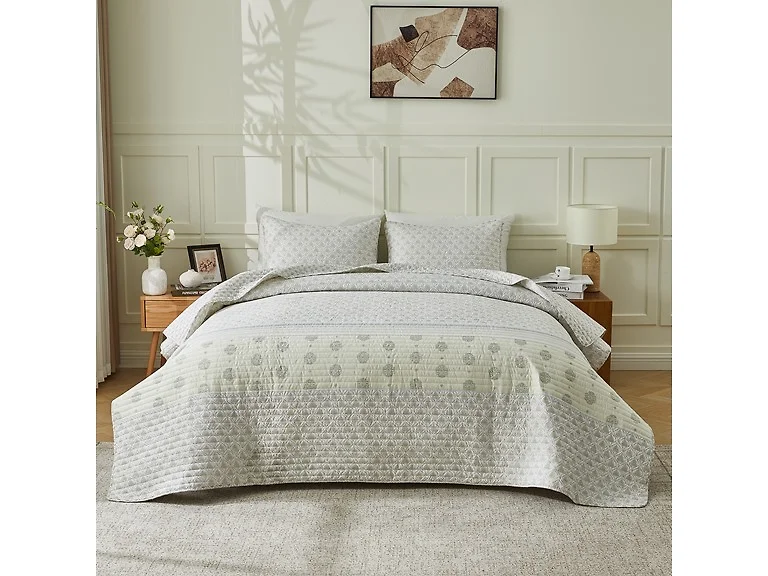 Patina Vie Vintage Floral 3Pc Quilt Set
