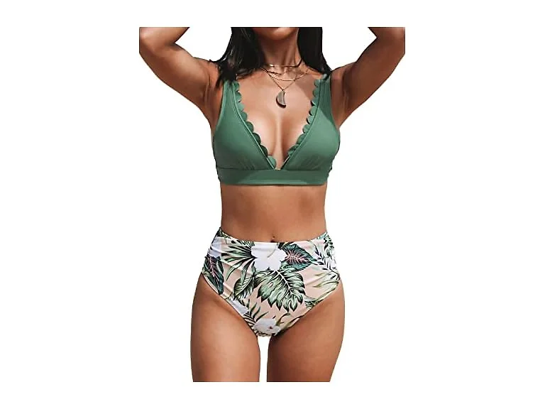 CUPSHE Two Piece Scallop Top Swimsuit
