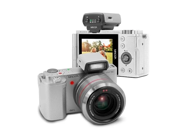 Minolta 72MP Camera w/10x Optical Zoom (Open Box)