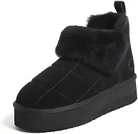 Dearfoams Womens Bayswater Puff Platform Genuine Shearling Bootie