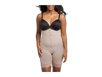 Maidenform Women Ultra Sculpts Thigh Slimmer